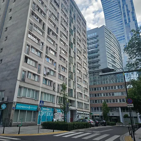 Deluxe Centrum وارسو